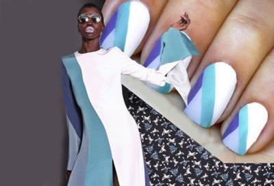 النقوش أحدث صيحات طلاء الأظافر