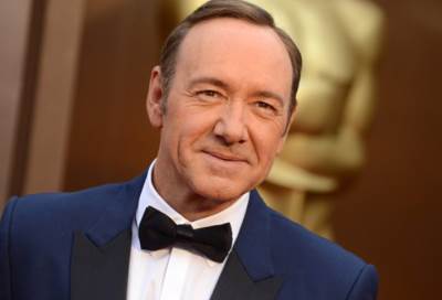 كيفن سبيسي يقدم حفل توزيع جوائز توني المسرحية