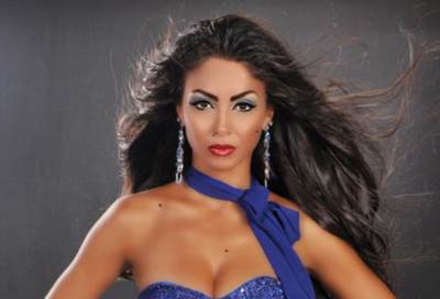 دوللي شاهين : أتجاوز أزمة طلاقي بالغناء