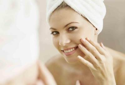 ودّعي جفاف البشرة نهائياً بهذه الحيل !