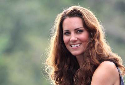بالصور .. كيت ميدلتون شديدة الرقي والاناقة بإطلالة جديدة