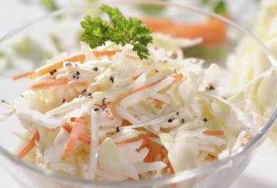 طريقة عمل الكول سلو في المنزل تمامًا كأشهر المطاعم