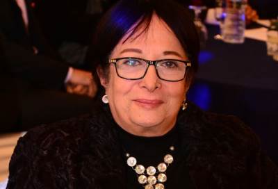 بالصور .. تكريم مدحت صالح وحسن راتب وسميرة عبد العزيز في حفل اطلاق "HBC"