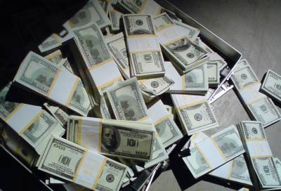 كمبيوتر خارق يربح مليوني دولار في لعبة