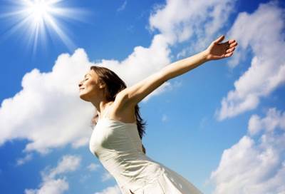 تعرفي علي فوائد التعرض للشمس يوميا 