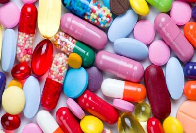 وقف العلاج بالمضادات الحيوية دون استشارة الطبيب يعرضك للخطر