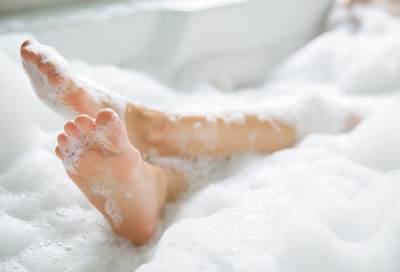 عادات تتبعينها في نظافتك الشخصية لكنها خطيرة الضرر بصحتك