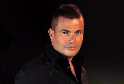 عمرو دياب ينفي وجود أي خلافات مع أولاده بطريقة ذكية