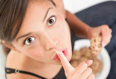 تناول الجبن والبسكويت يساعد على فقدان الوزن