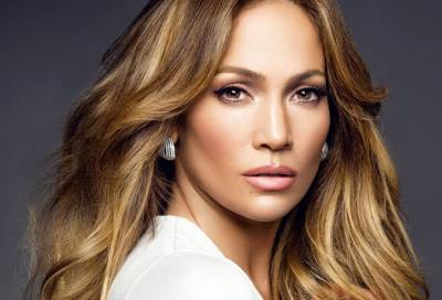  إطلالة جينيفر لوبيز الأخيرة تكلفت هذا الرقم