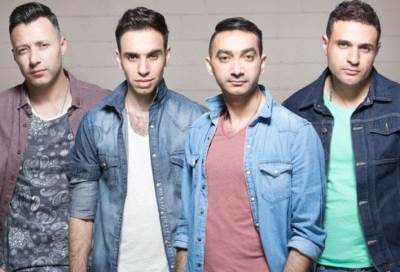  نادر حمدى يعبر عن سعادته بعودة فريق واما بألبوم جديد