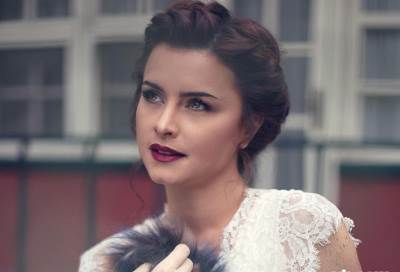 نور تسخر من وقفتها على السجادة الحمراء بمهرجان الجونة