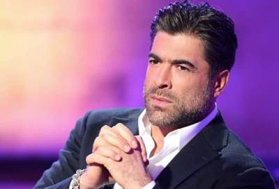 وائل كفورى يحتفل بعيد "المرأة العمانية" فى مسقط الليلة