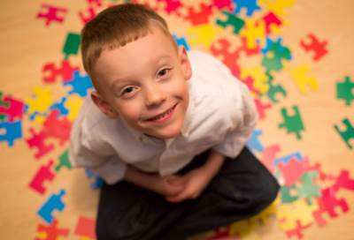 علماء يؤكدون ارتباط اضطراب التوحد بـ 102 جين