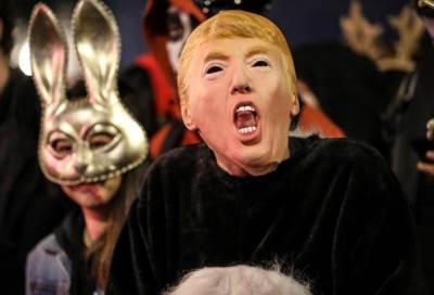 ترامب نجم احتفالات "الهالوين" في أمريكا 