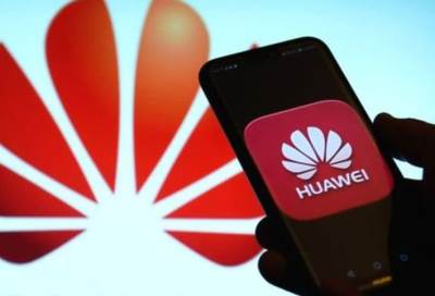 "هواوي" في طريقها للتربع على سوق الهواتف الذكية