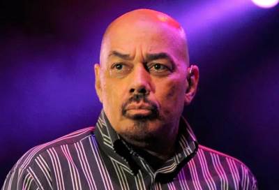 وفاة الأمريكى جيمس إنجرام مطرب موسيقى R&B