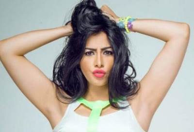 الإفراج عن الفنانة ميرهان حسين بعد قضائها 15يوماً بسجن القناطر