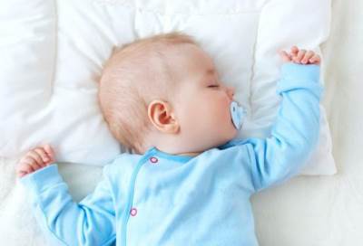 كيف تحمى طفلك الرضيع من متلازمة الموت المفاجئ ؟