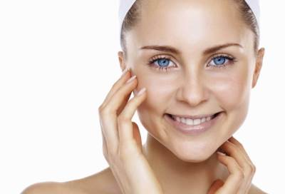 إليكِ هذه النصائح لمعالجة مشاكل البشرة هذا الصيف