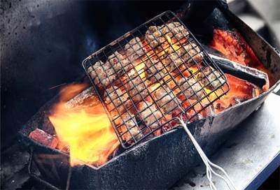 شواء اللحوم على النار وعلاقتها بالإصابة بالسرطان