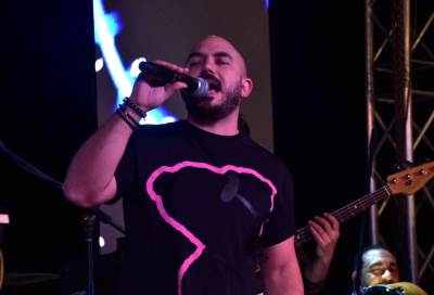 بالصور .. العسيلي يتألق في خيمة "ليالي ميراج" بحضور نجوم الفن والمشاهير