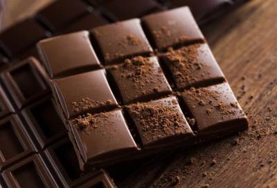 تعرفي على علاقة الشيكولاتة بالجلطات الدموية