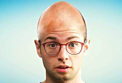 هل هناك علاقة بين الصلع عند الرجال وقدراتهم الجنسية؟