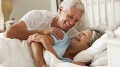 ممارسة الجنس بعد سن الخمسين مفيدة جداَ لصحتك