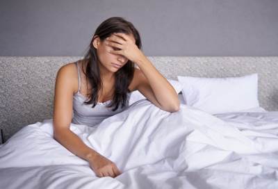 لماذا تشعرين بالإرهاق عند الاستيقاظ من النوم؟