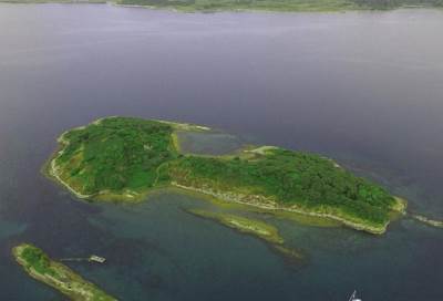 جزيرة أسكتلندية فاتنة للبيع .. تعرفي على سعرها