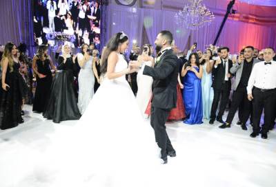 شاهد .. الليثي والعسيلي أشعلا زفاف "إيهاب ومرح"