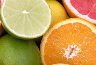 علامات تدل على نقص فيتامين سى .. تعرفى عليها