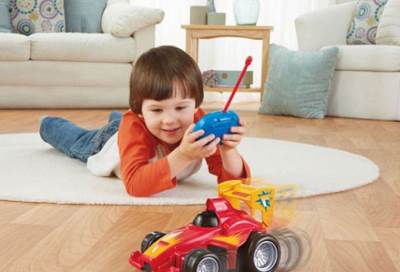 هيئة الصحة البريطانية تحذر من ابتلاع الأطفال بطاريات اللعب الصغيرة