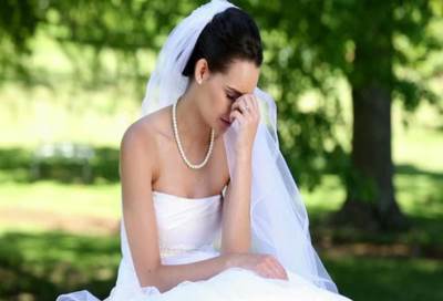 كارثة .. أم تتزوج عريس ابنتها في شهر العسل وتنجب منه