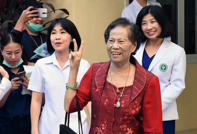 شفاء عجوز تايلاندية عمرها 73 عاما من فيروس كورونا .. إليكِ التفاصيل