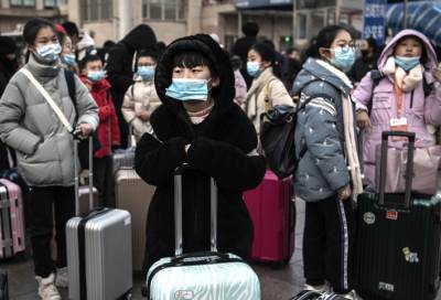 كيف تسهم الموضة فى مكافحة فيروس كورونا؟