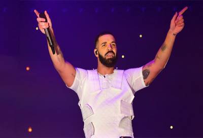 المغني العالمي دريك يخضع لتحليل فيروس كورونا .. وهذه نتيجته؟