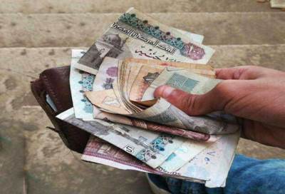 كيف تحمي نفسك من فيروس كورونا اثناء التعامل مع النقود؟