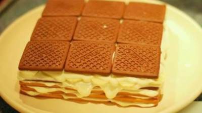 طريقة عمل بسكوت بالكاستر بمذاق لا يقاوم