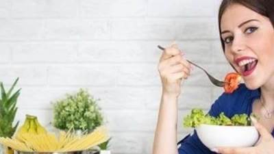 أطعمة ومشروبات تحارب الحموضة فى رمضان .. نعرفي عليهاا