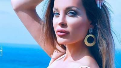 شاهد .. دومنيك حوراني تتالق بالجينز المقطع