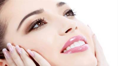 ما هي البيتا جلوكان وهل نحتاجها حقا في روتين العناية بالبشرة؟ 