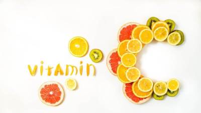 أكياس "فوار" لحل أزمة نقص فيتامين "سي".. وبنكهات الشيكولاتة والقهوة .. تعرفي عليها