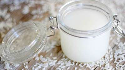 كيف تكون مياه الأرز مفيدة لبشرتك وصحتك؟