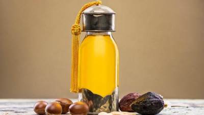 فوائد "زيت الذهب" .. تعرفي عليها