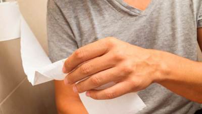 ما أسباب وجود دم فى البراز؟