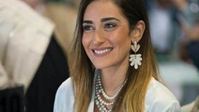 شاهد .. أمينة خليل فى احضان خطيبها فى أول ظهور بعد إعلان ارتباطهما