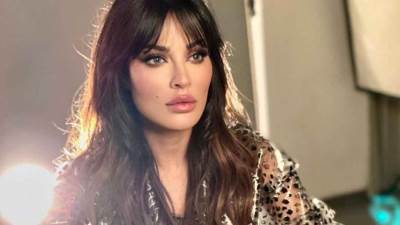 نادين نجيم تستعرض جمالها بدون مكياج