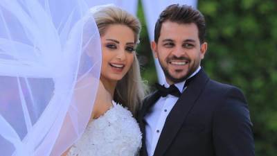 أول صورة لـ "مي حلمي" بعد إنفصالها رسميا عن محمد رشاد!